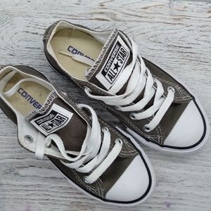 Converse Youth size 12 Dark Gray NWOT